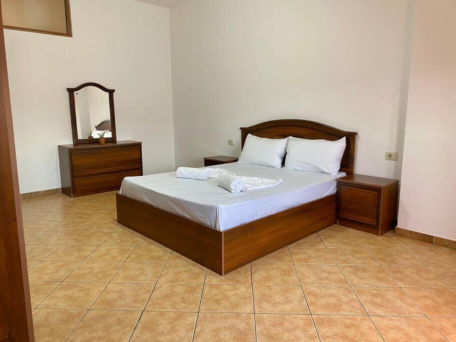 Roel Apartments Shkodra Center Extérieur photo
